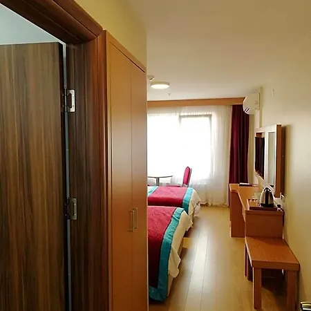 Bursa Sahin 3*